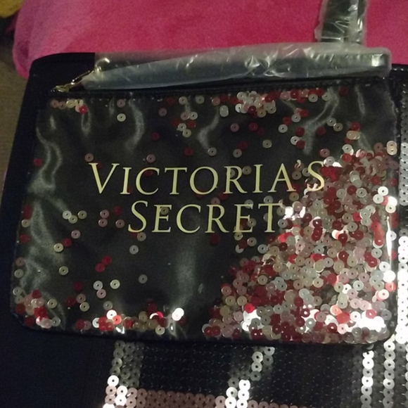 Victoria secret  big bag with makeup bag - Picture 4 of 8
